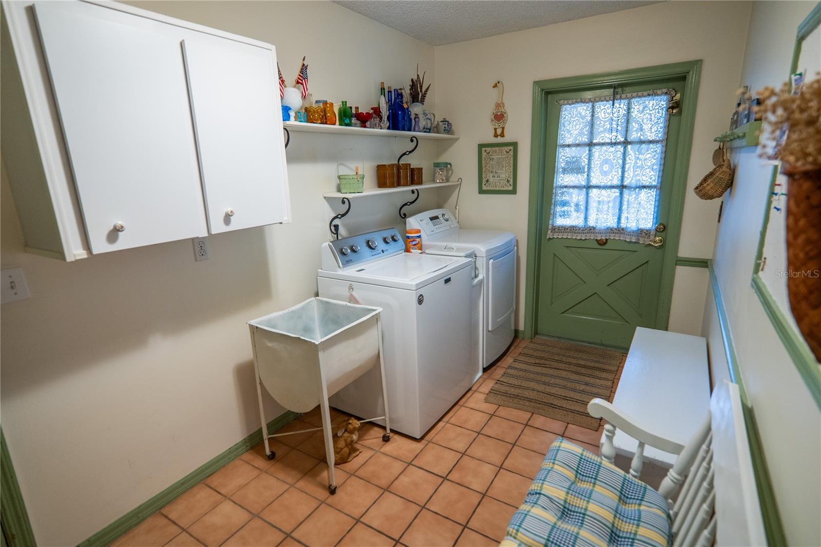 SWEETWATER OAKS SEC 06 - Residential