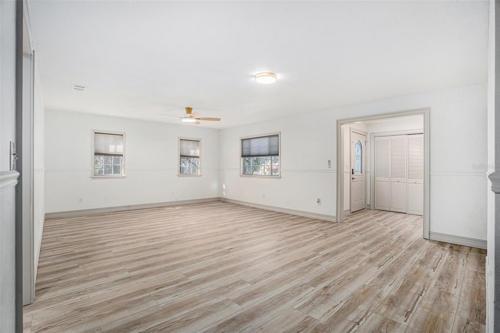 403 E CAROLINA AVENUE