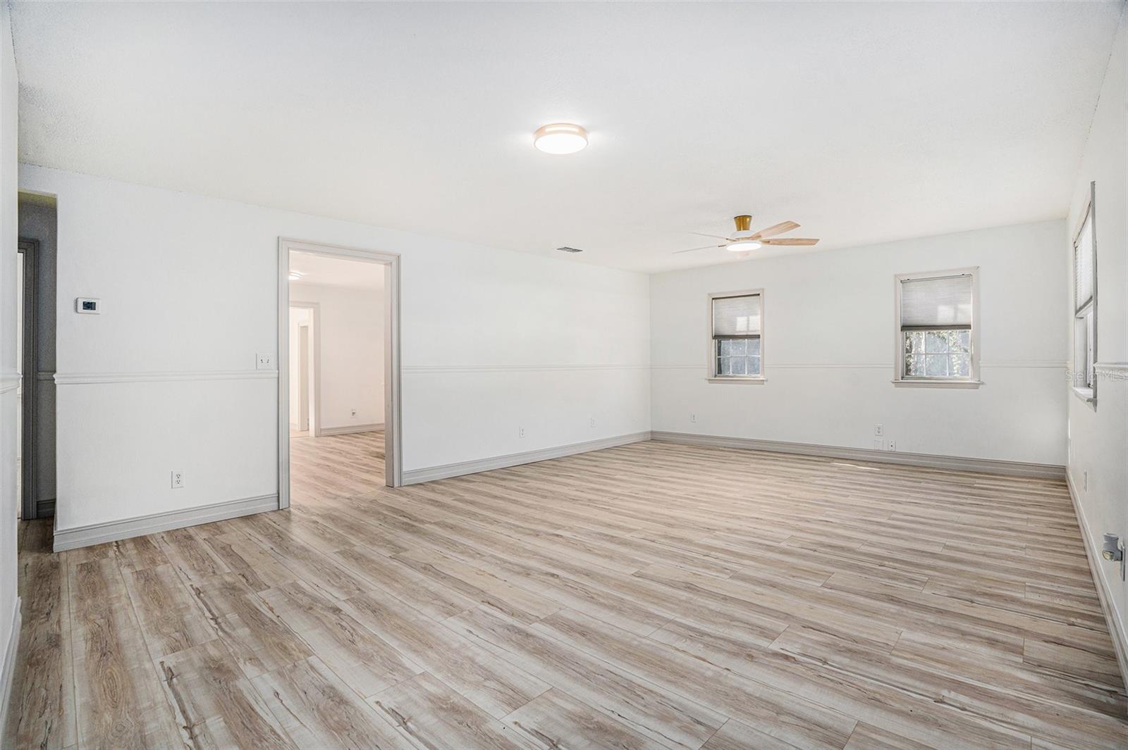 ROSELAND PARK - Residential