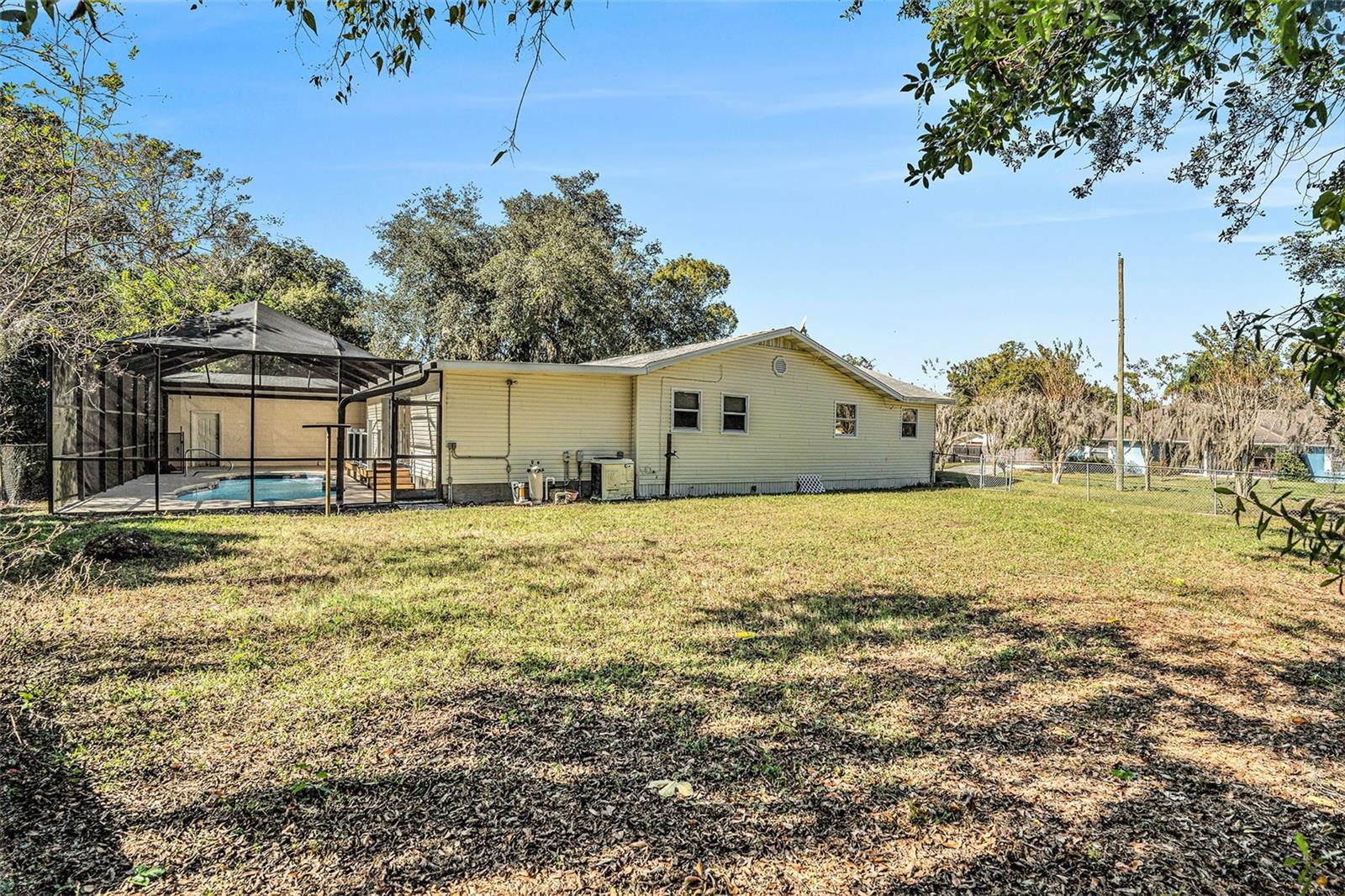 ROSELAND PARK - Residential