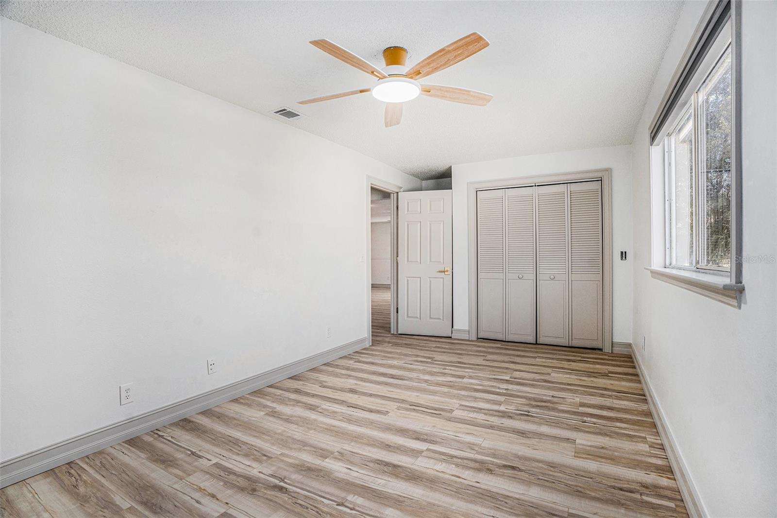 ROSELAND PARK - Residential