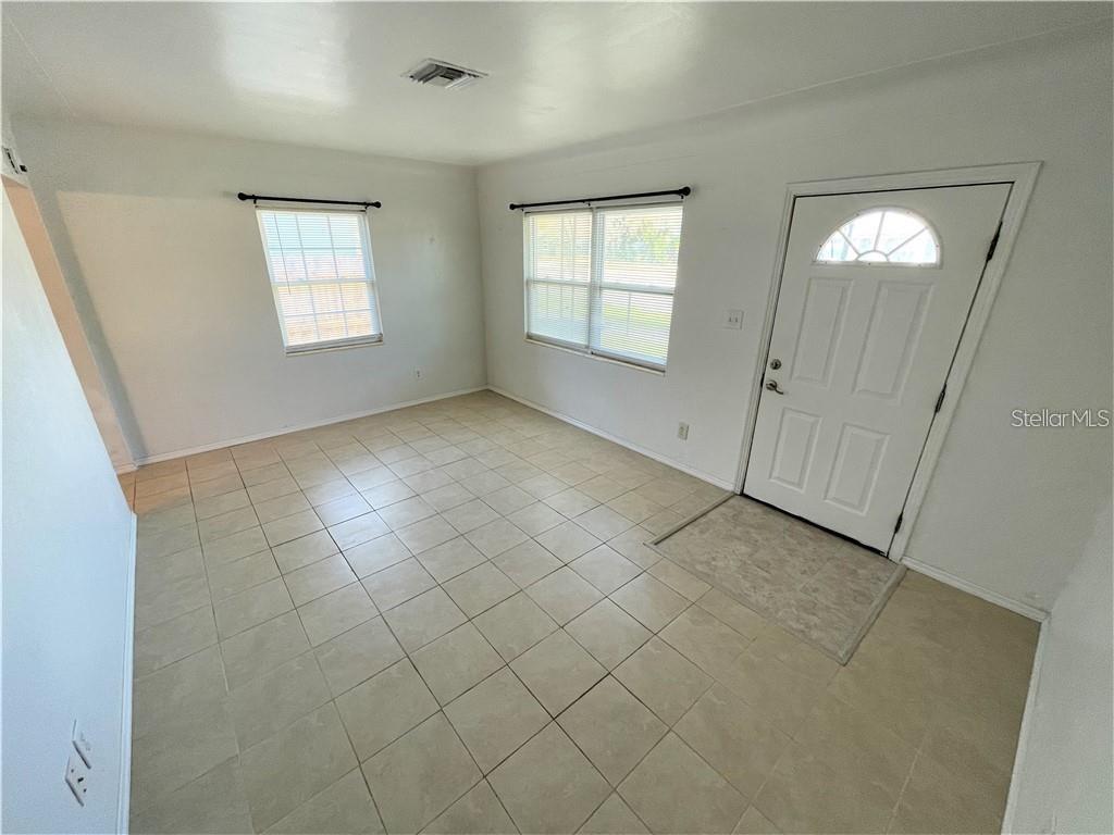 COOLIDGE PARK - Residential Lease