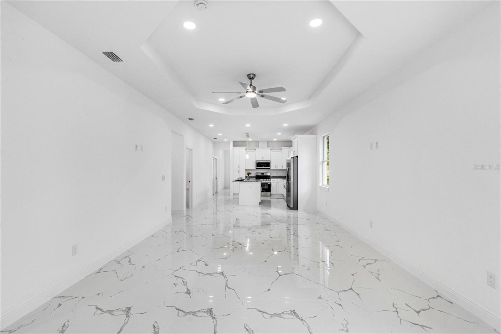 LOWRY LANE SUB - Residential