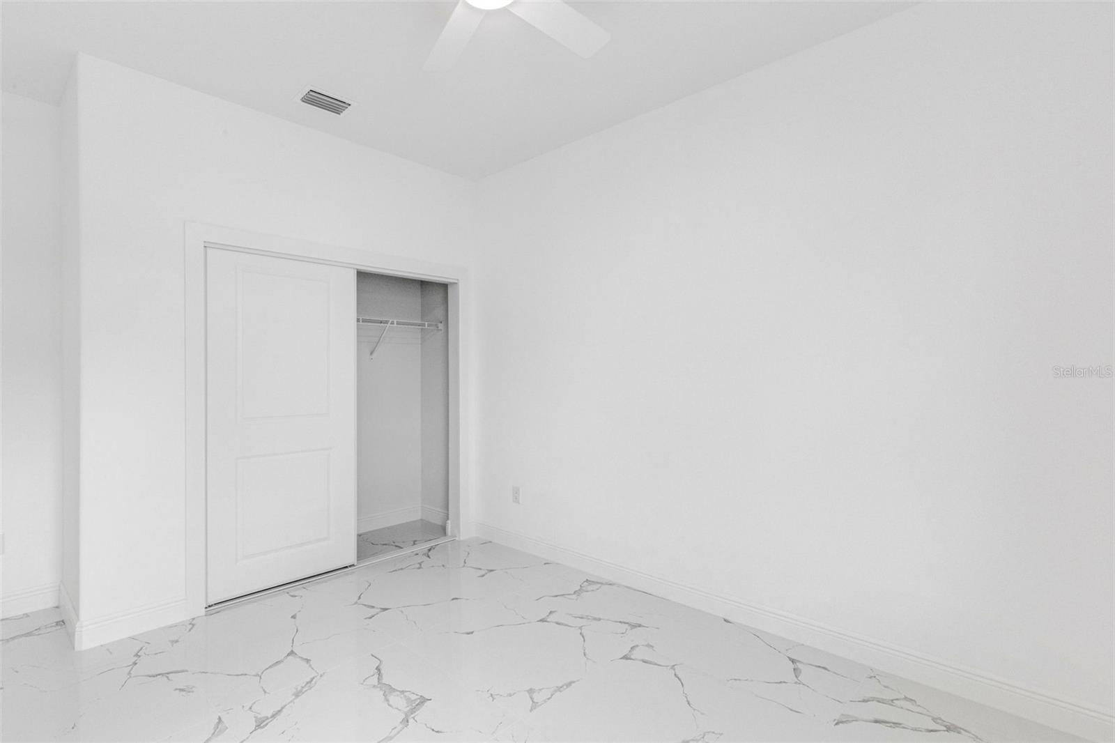 LOWRY LANE SUB - Residential