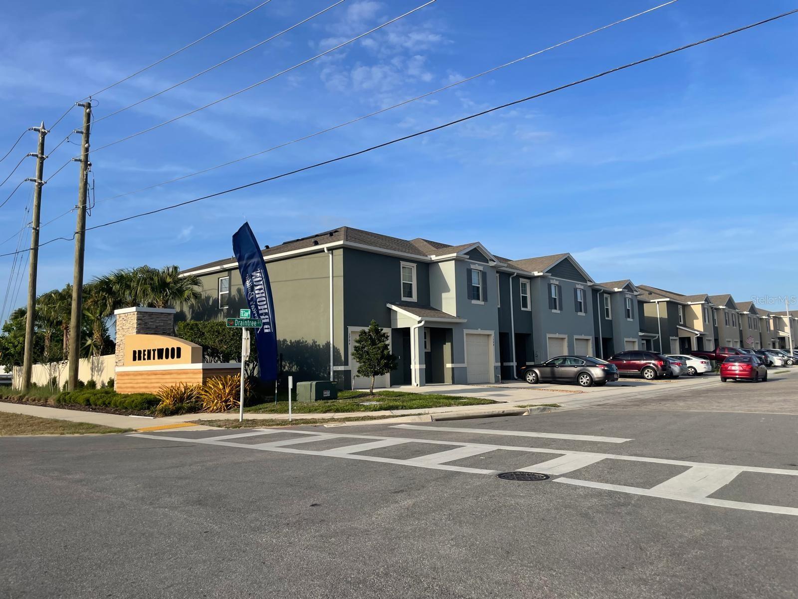 BRENTWOOD COMMUNITY - Residential