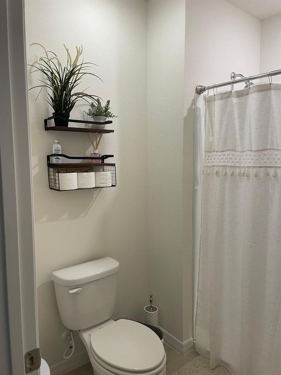 BRENTWOOD COMMUNITY - Residential