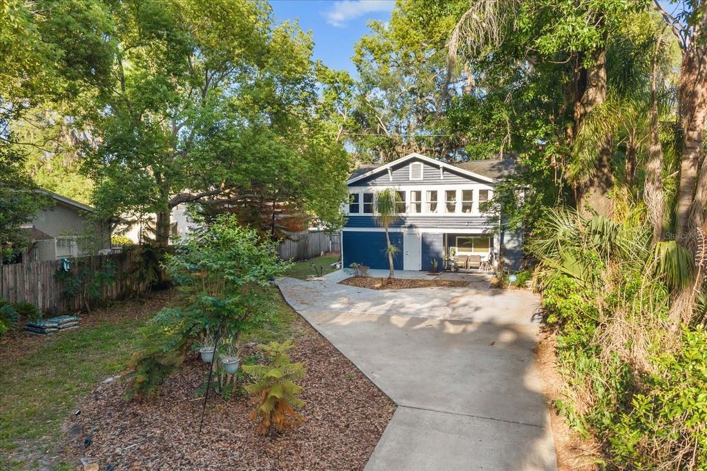 Photo of 1209 S Myrtle Avenue #A, Sanford, FL 32771 (MLS # O6400129)