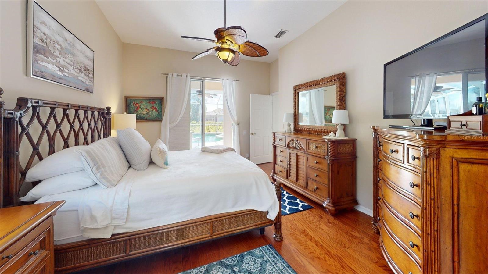 BOBCAT TRAIL - Residential