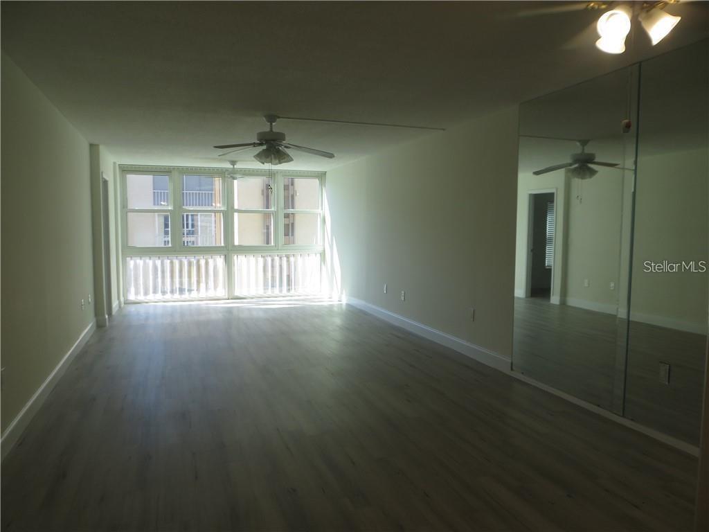 121 ISLAND WAY 332