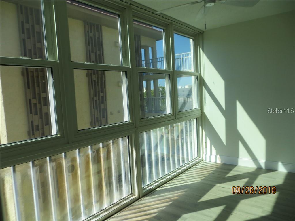 ISLANDER THE CONDO - Residential Lease