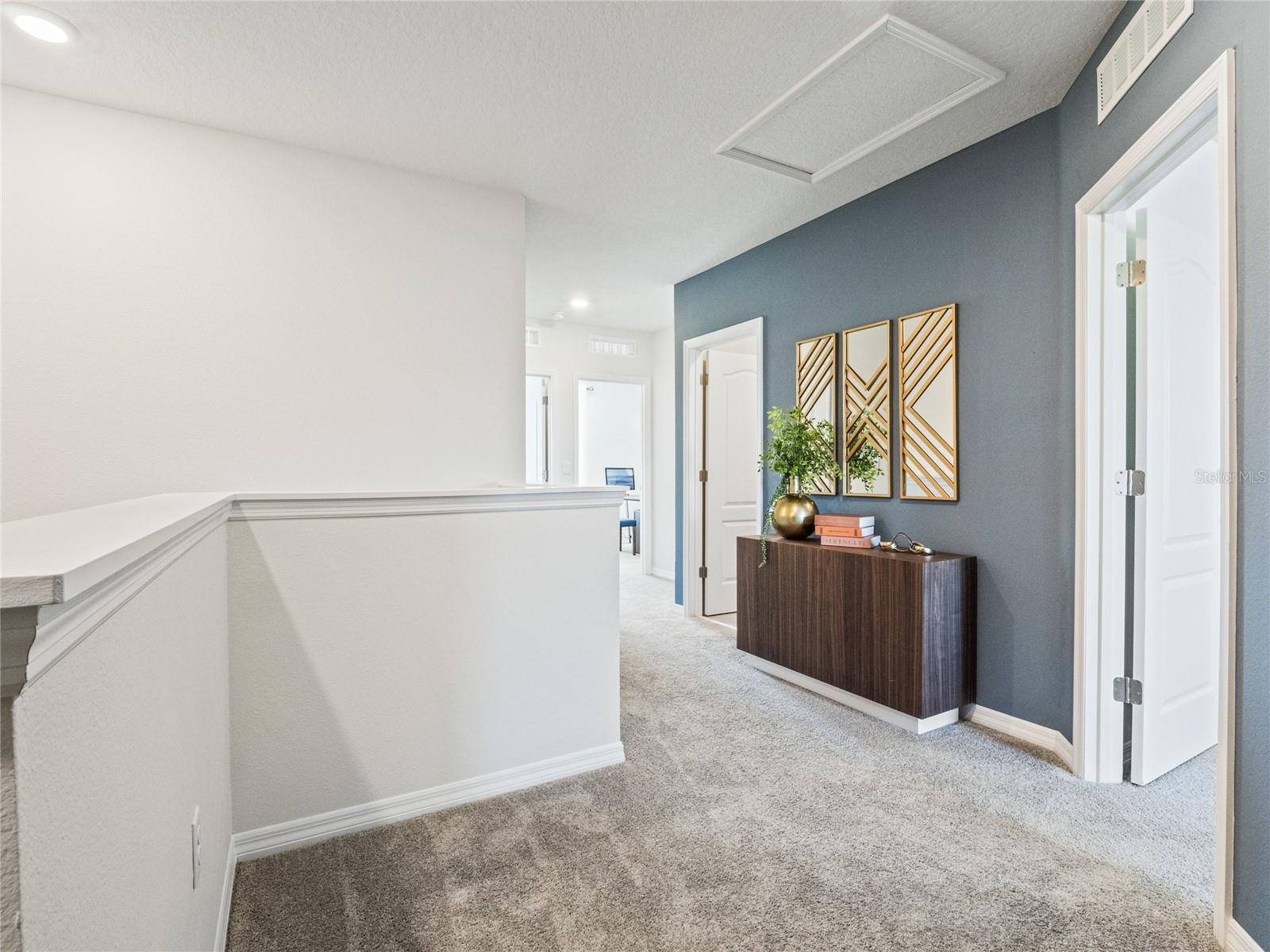RIVERS EDGE - Residential