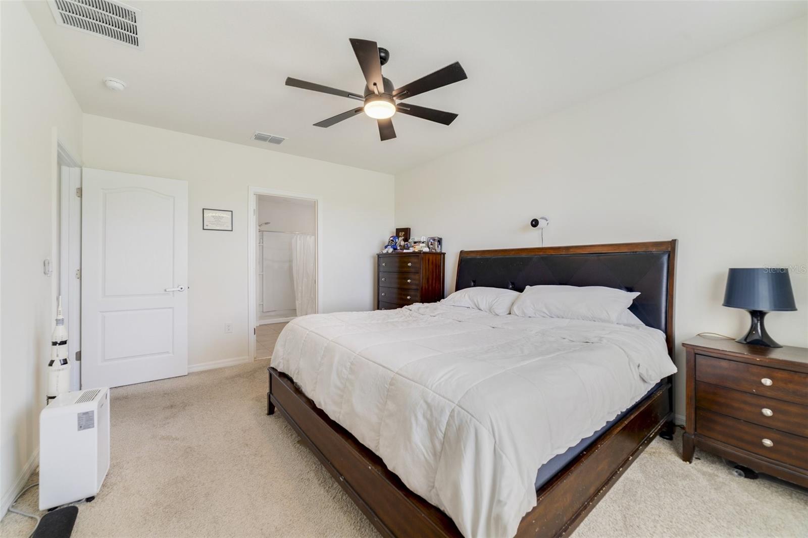 DELTONA LAKES UNIT 09 - Residential