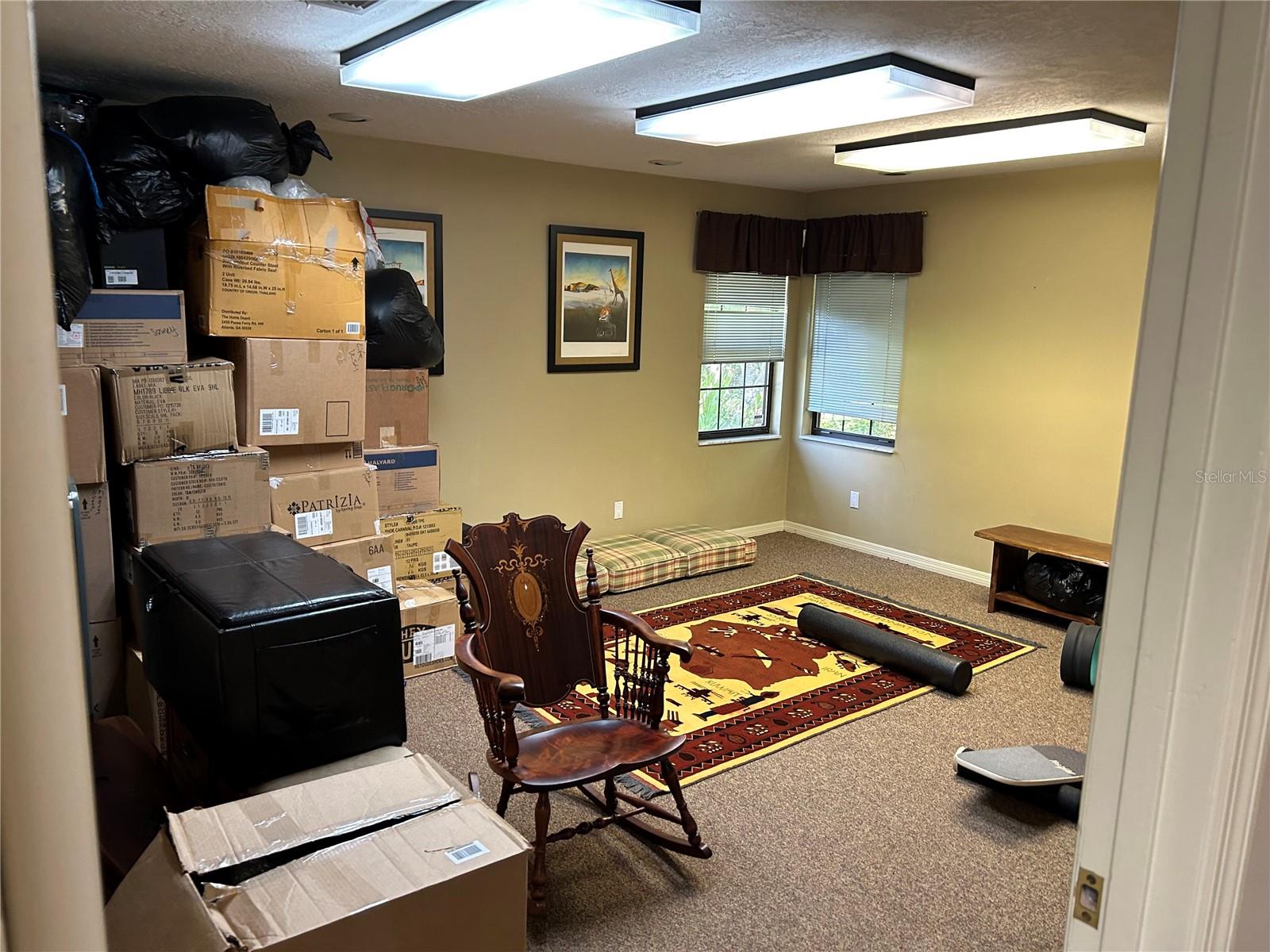 GILLIAMS - Commercial Lease