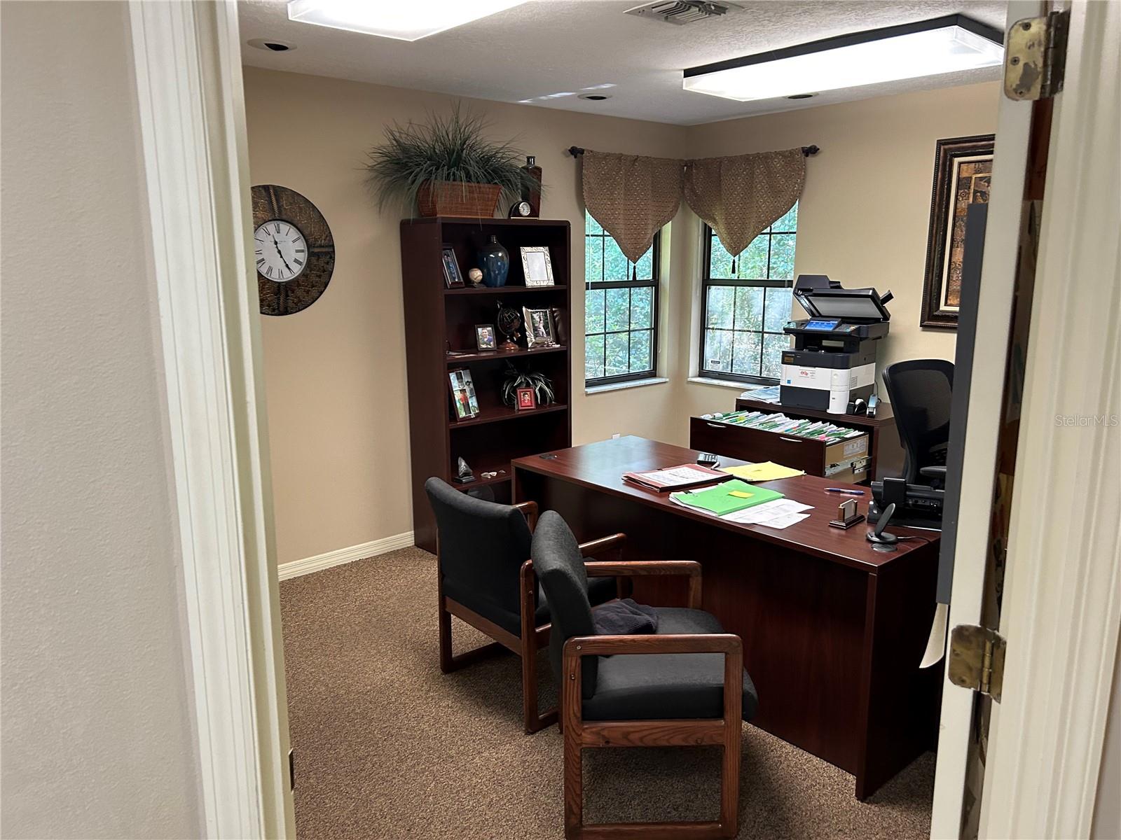 GILLIAMS - Commercial Lease