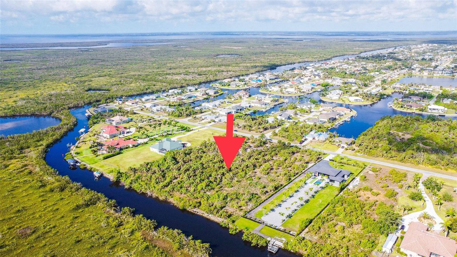 MANCHESTER ESTATES - Land