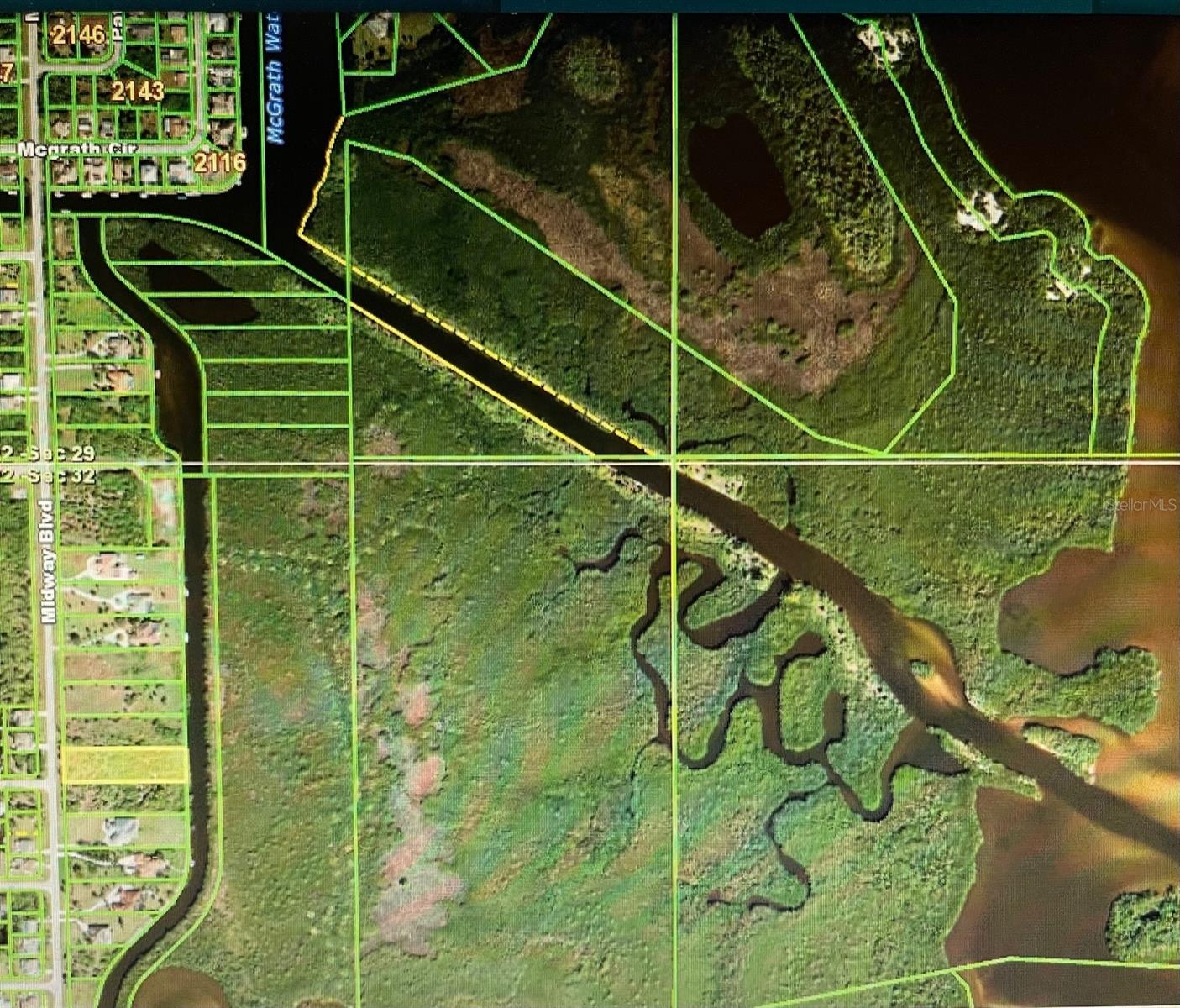 MANCHESTER ESTATES - Land