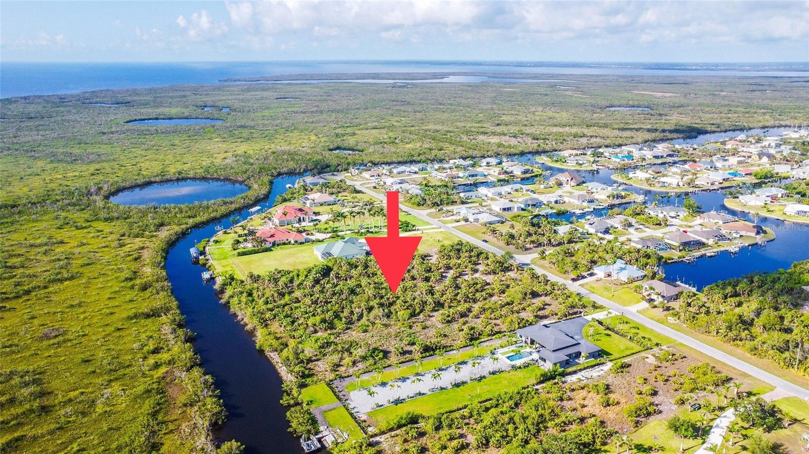 MANCHESTER ESTATES - Land