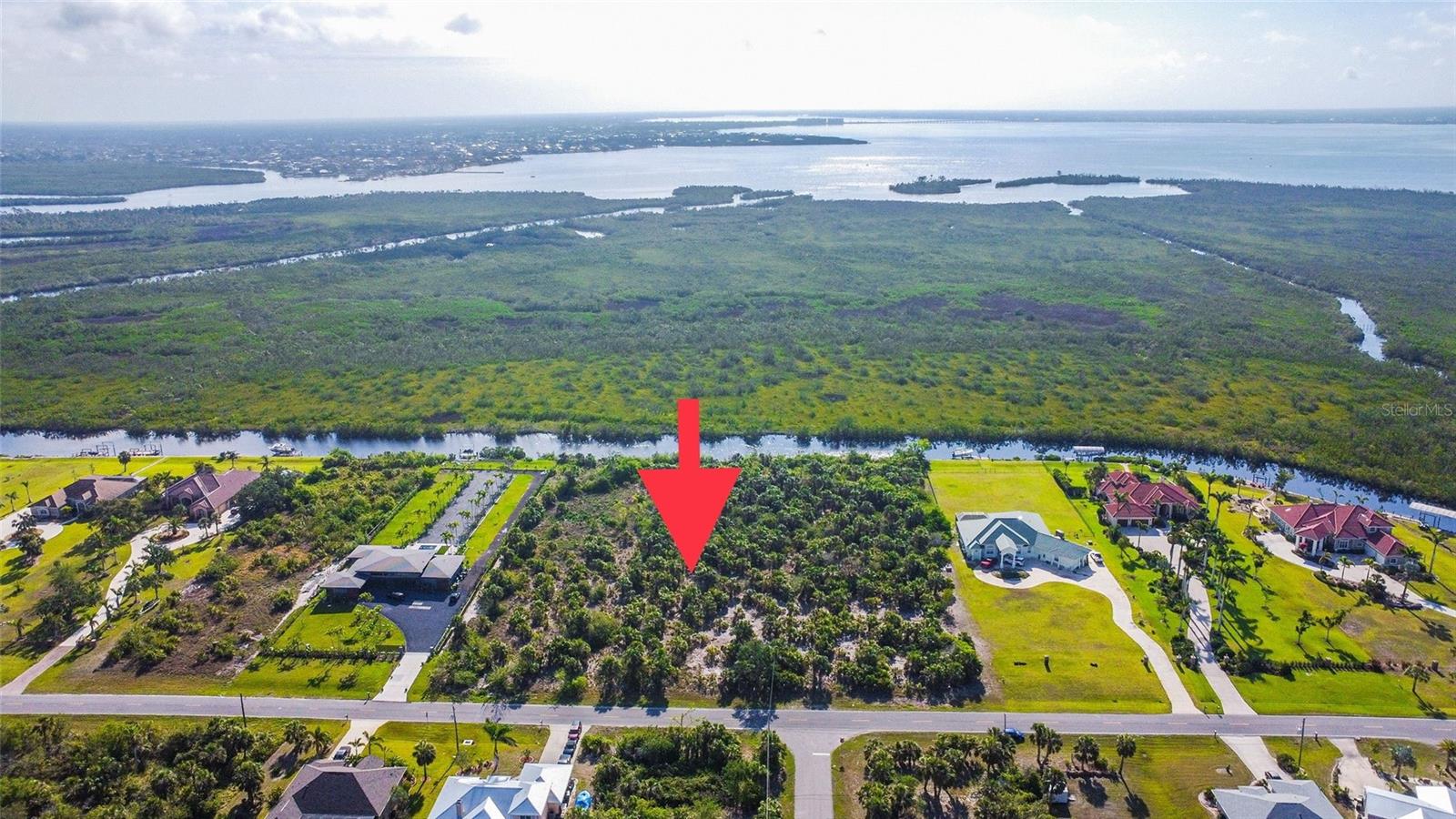 MANCHESTER ESTATES - Land