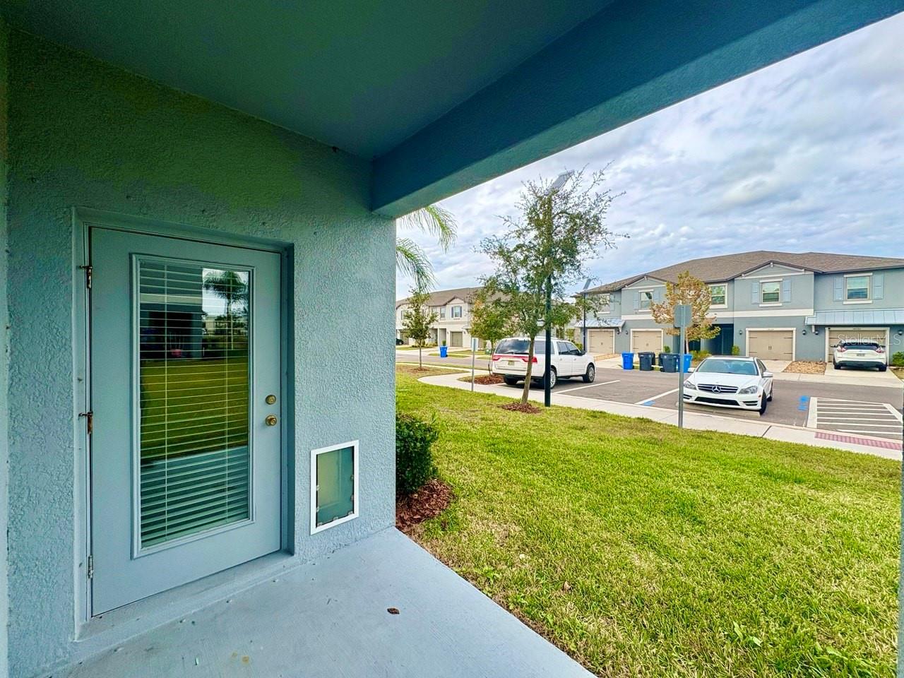 BELMONT TWNHMS PRCL F - Residential Lease