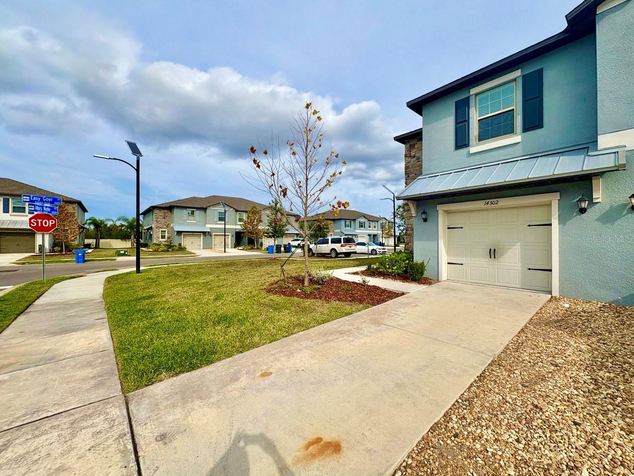 BELMONT TWNHMS PRCL F - Residential Lease