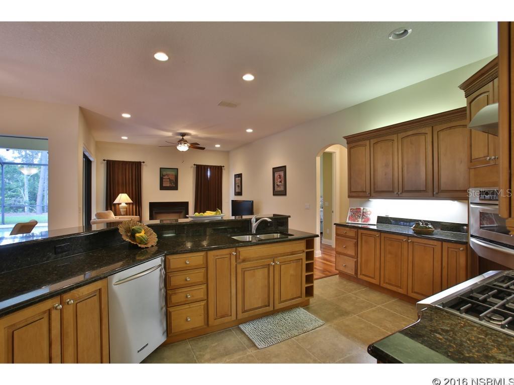 Four Seasons At Spruce Creek Ph 01 - Residential