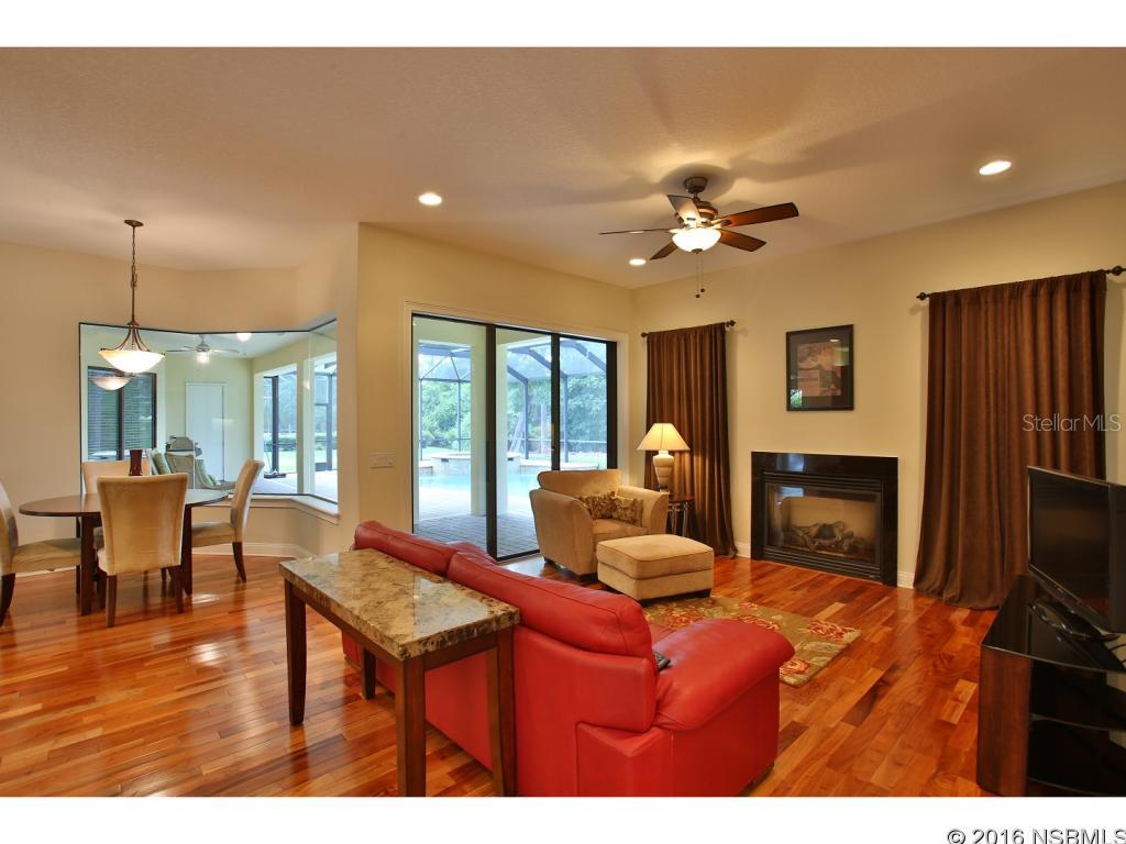 Four Seasons At Spruce Creek Ph 01 - Residential