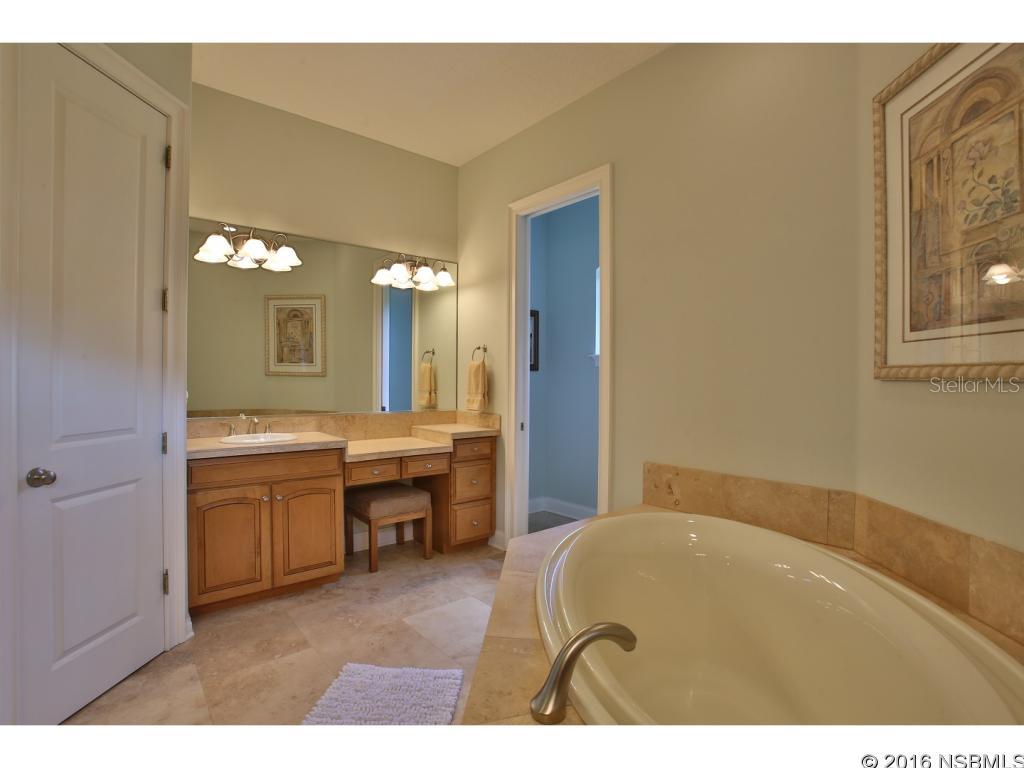 Four Seasons At Spruce Creek Ph 01 - Residential