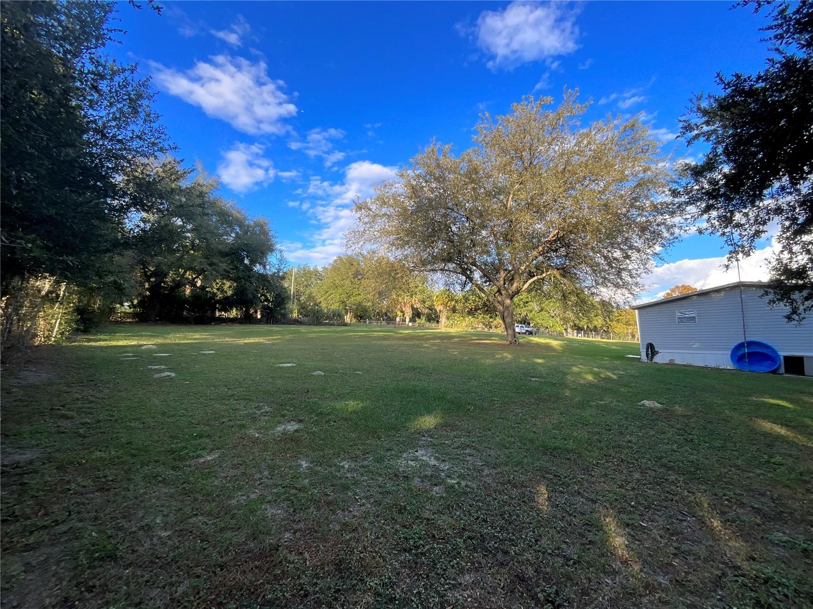 SOUTH LAKE WEIR - Residential