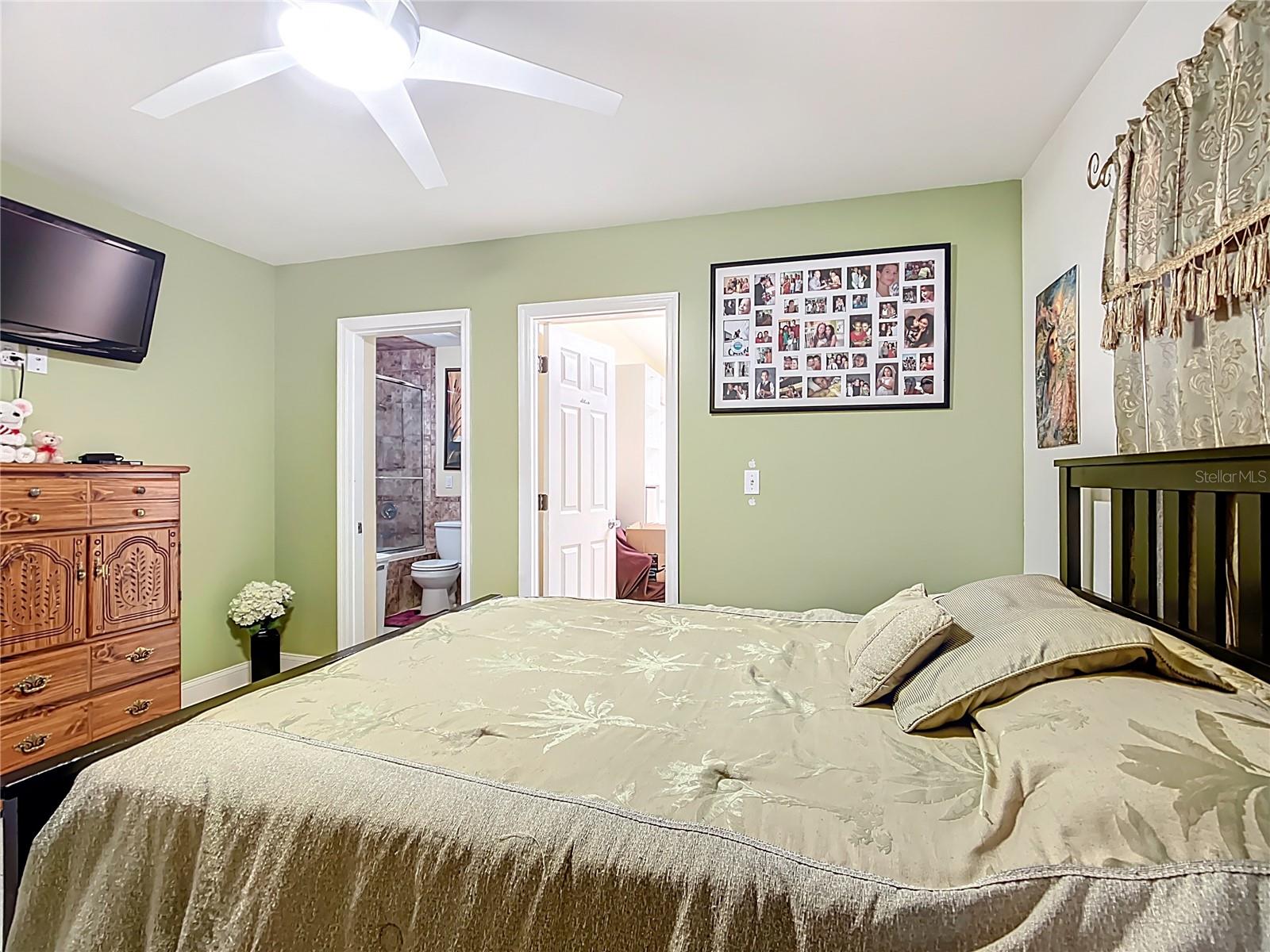 IMPERIALAKES PH ONE - Residential