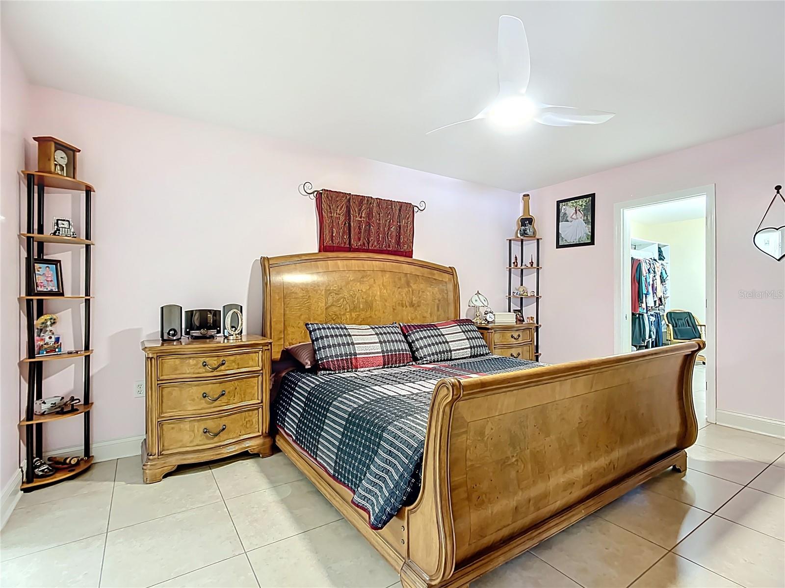 IMPERIALAKES PH ONE - Residential