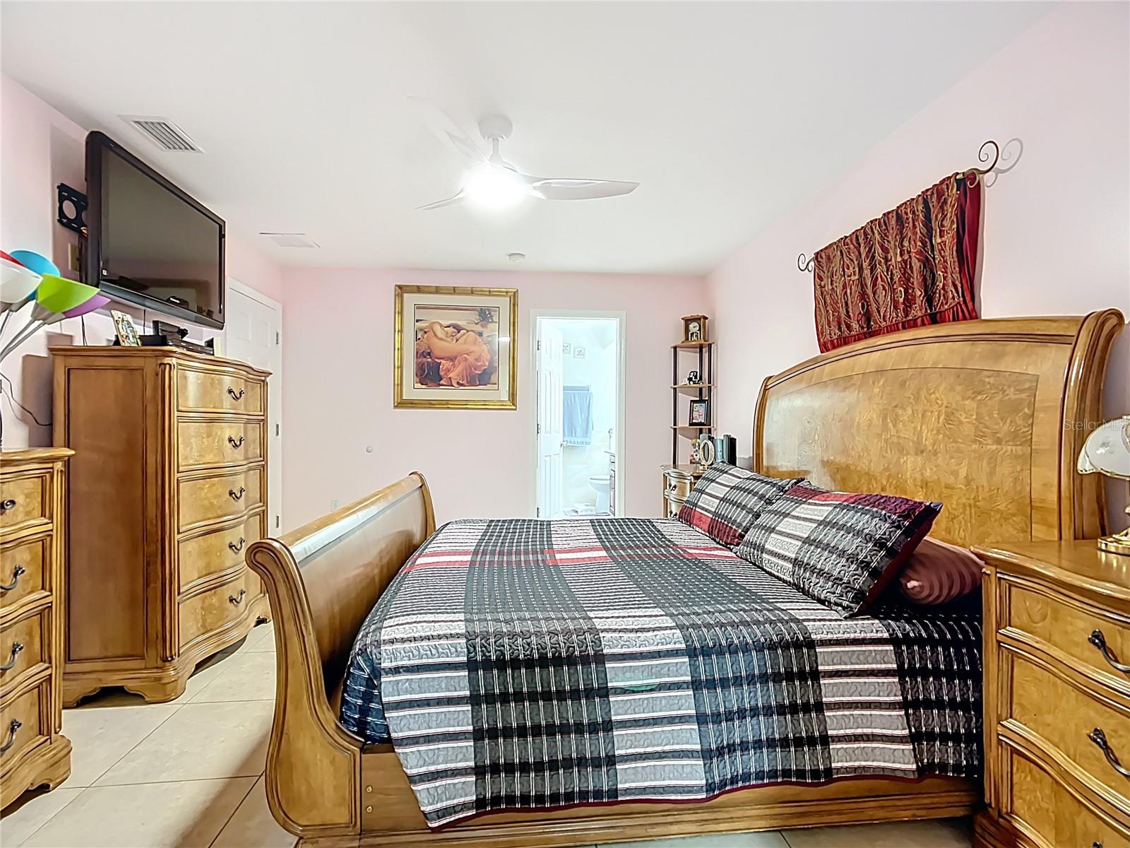 IMPERIALAKES PH ONE - Residential