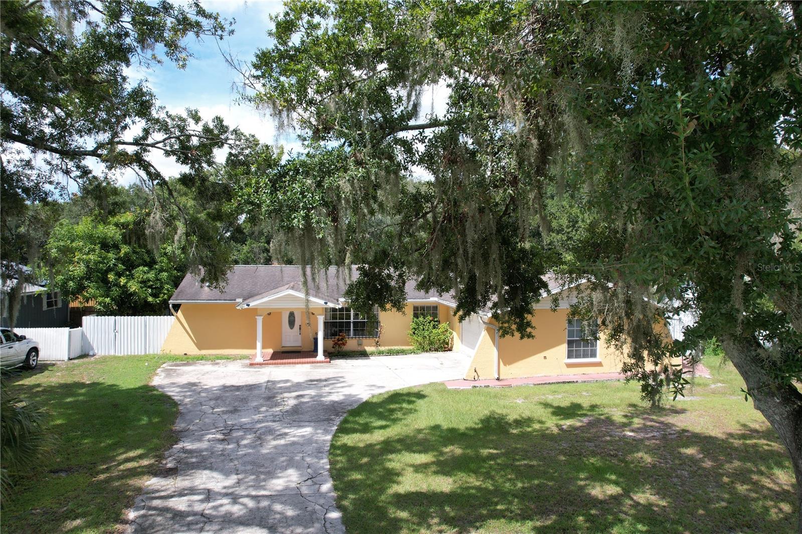 IMPERIALAKES PH ONE - Residential