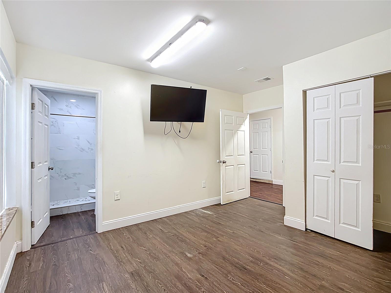 IMPERIALAKES PH ONE - Residential