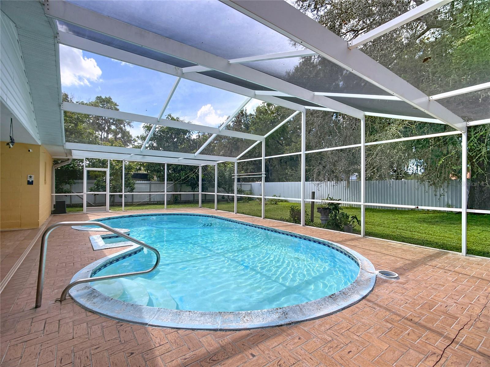 IMPERIALAKES PH ONE - Residential