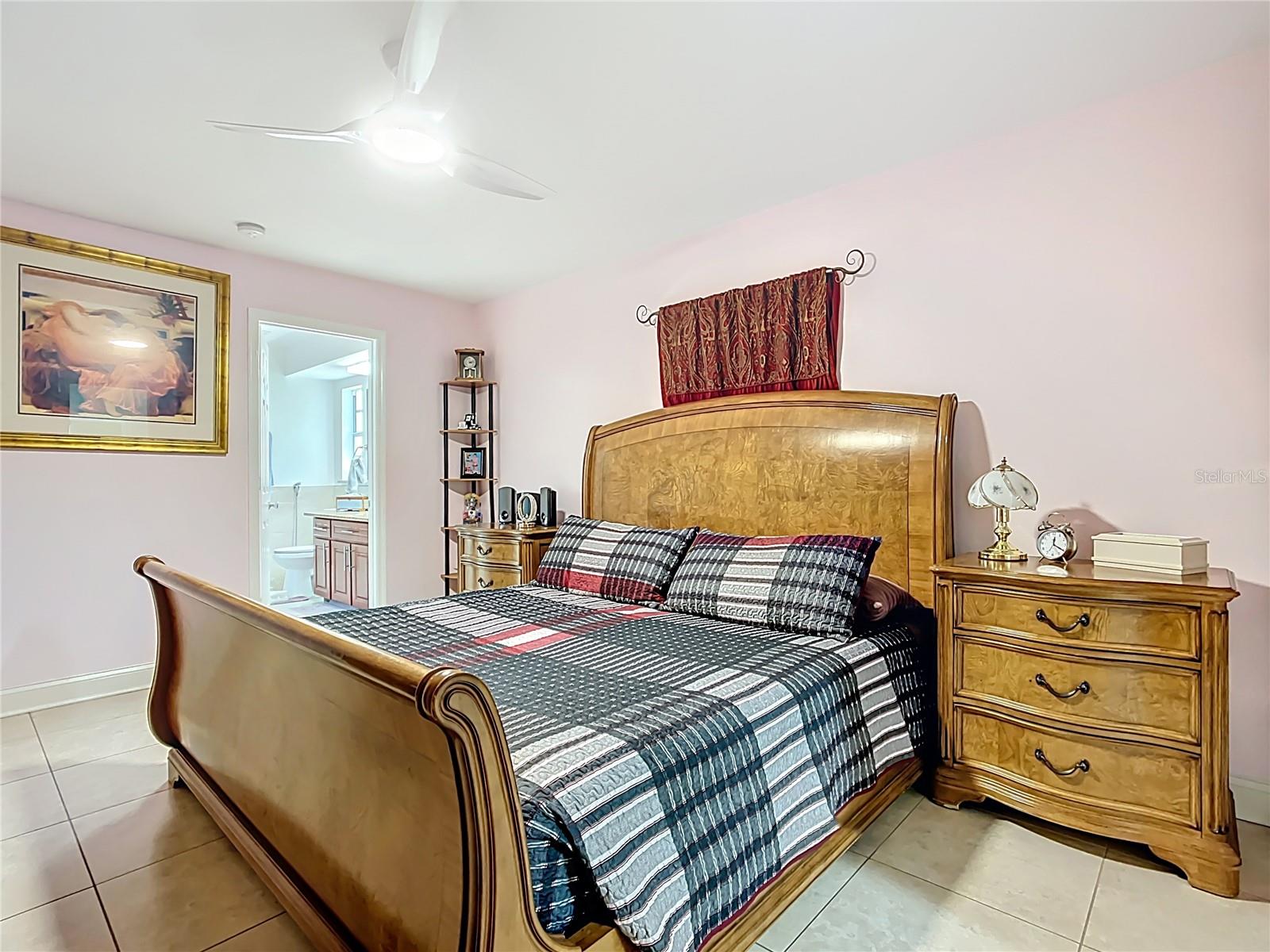 IMPERIALAKES PH ONE - Residential