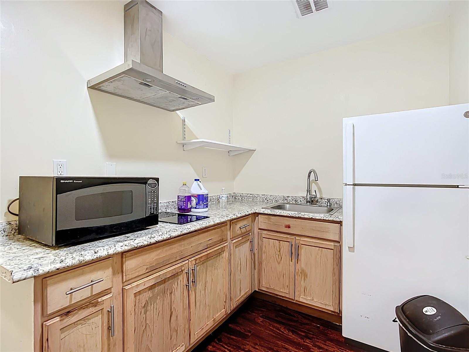 IMPERIALAKES PH ONE - Residential