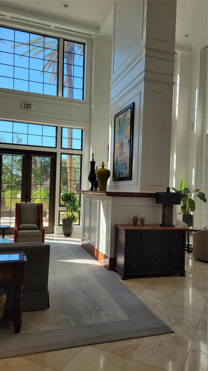 RENAISSANCE - Residential Lease