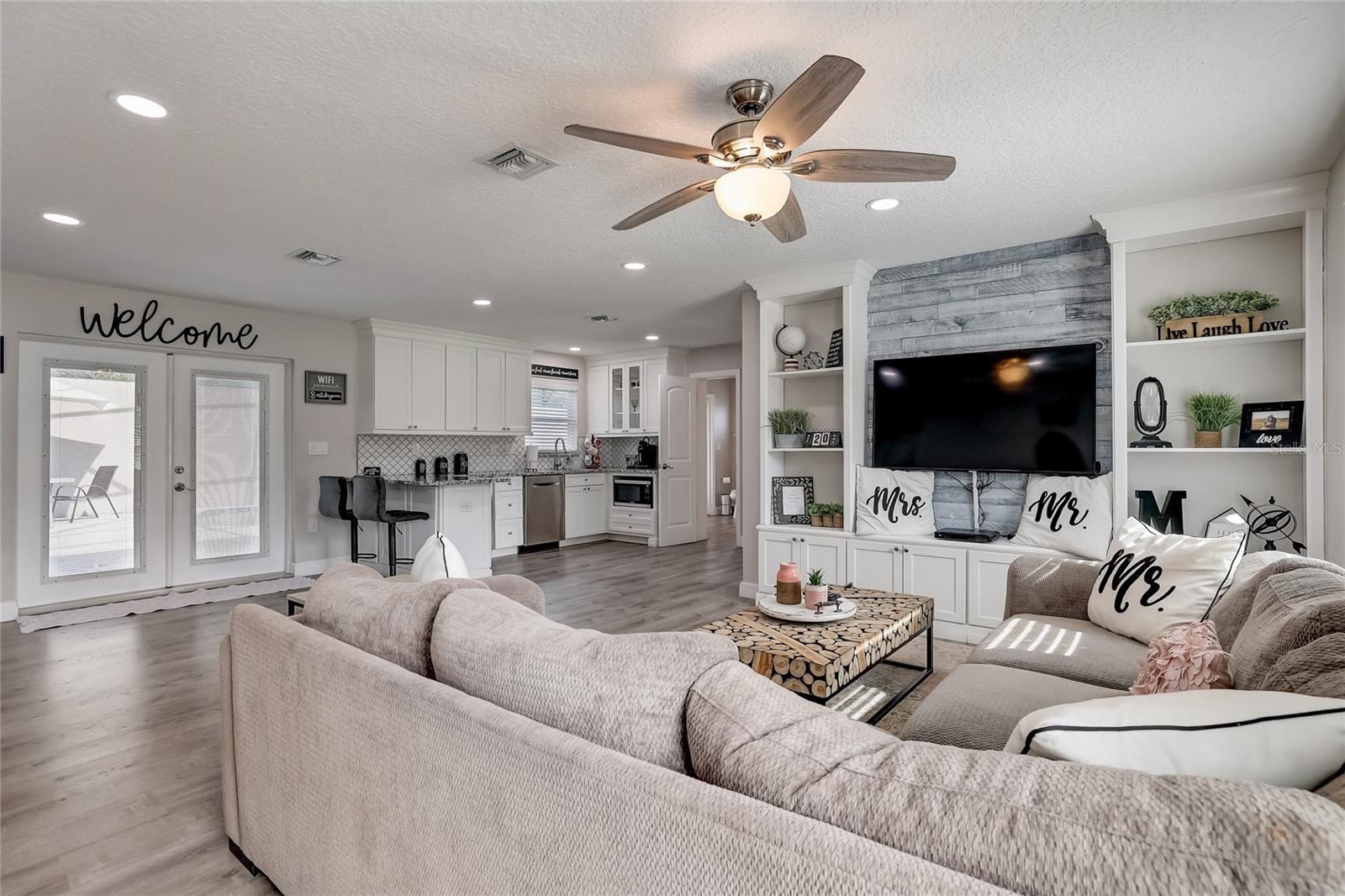 ACREAGE & UNREC - Residential