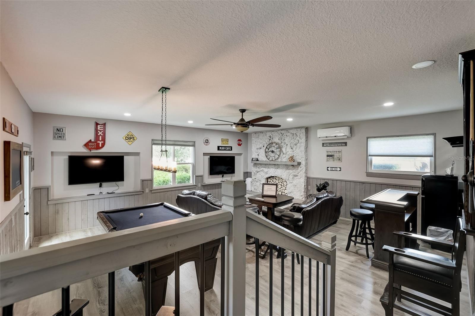 ACREAGE & UNREC - Residential