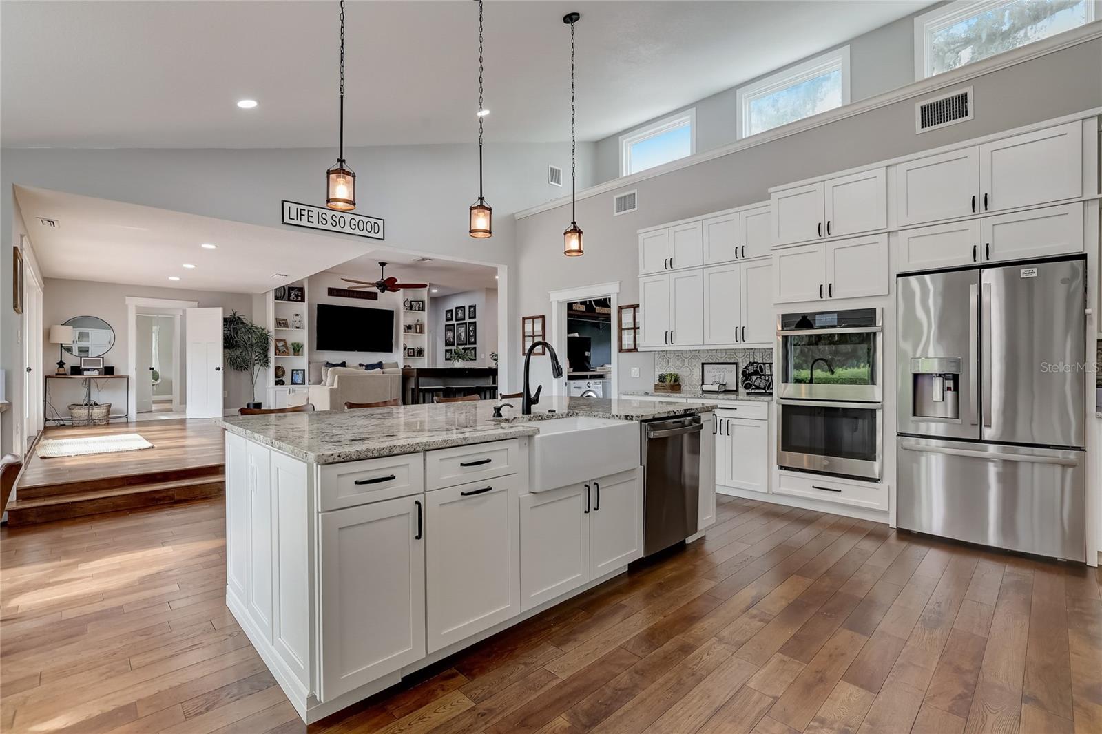 ACREAGE & UNREC - Residential