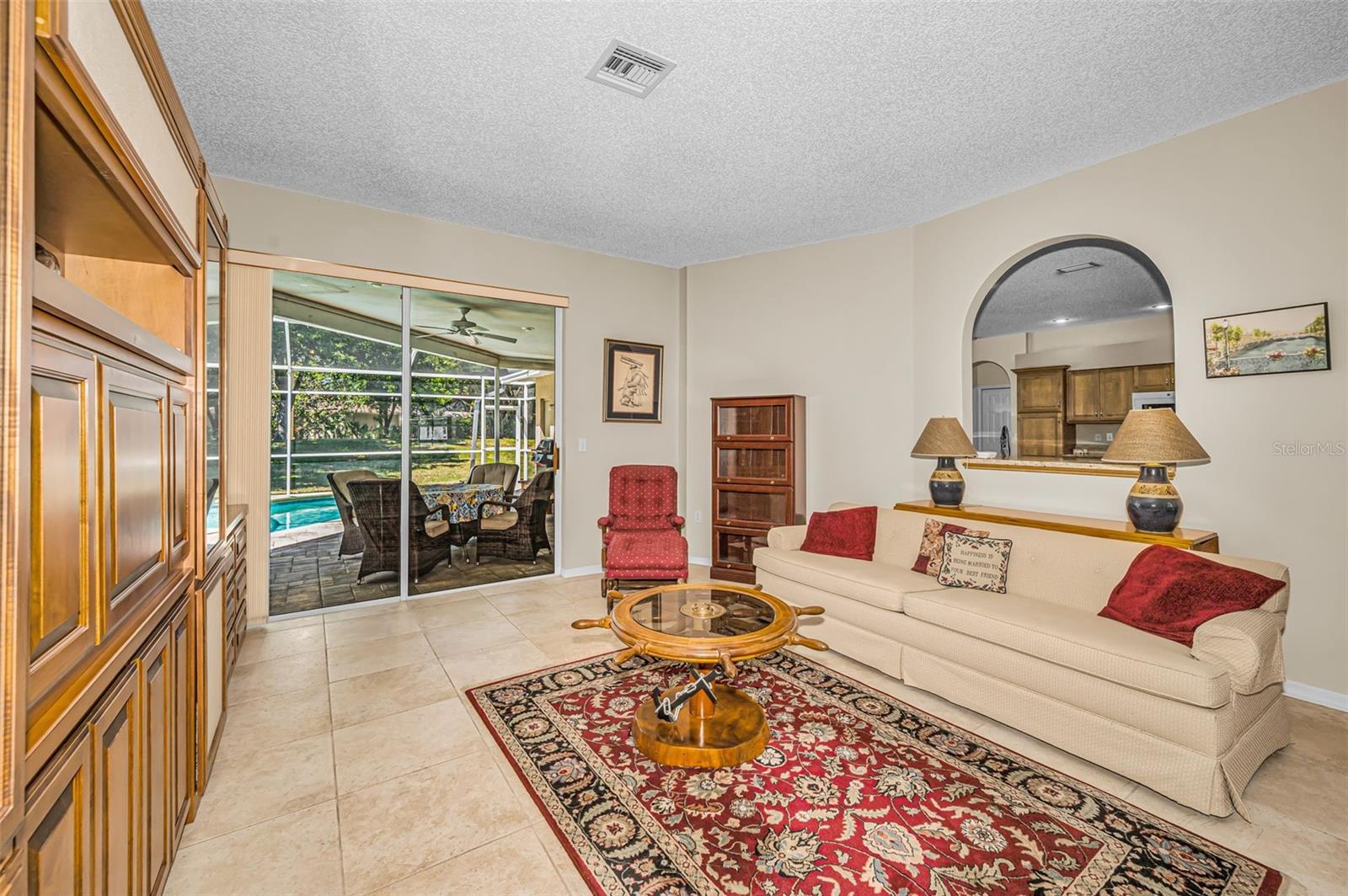 WARWICK HILLS - Residential