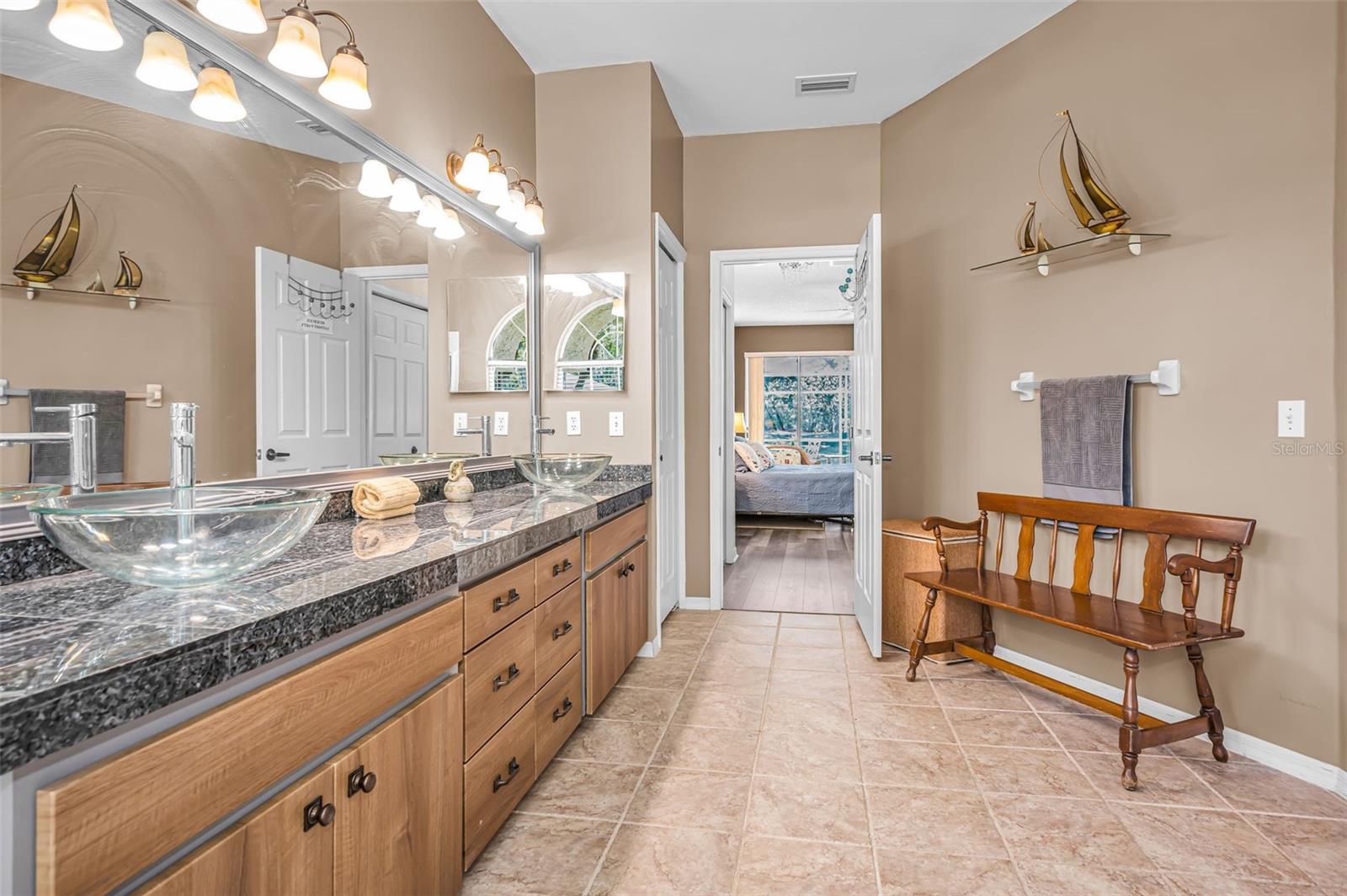 WARWICK HILLS - Residential