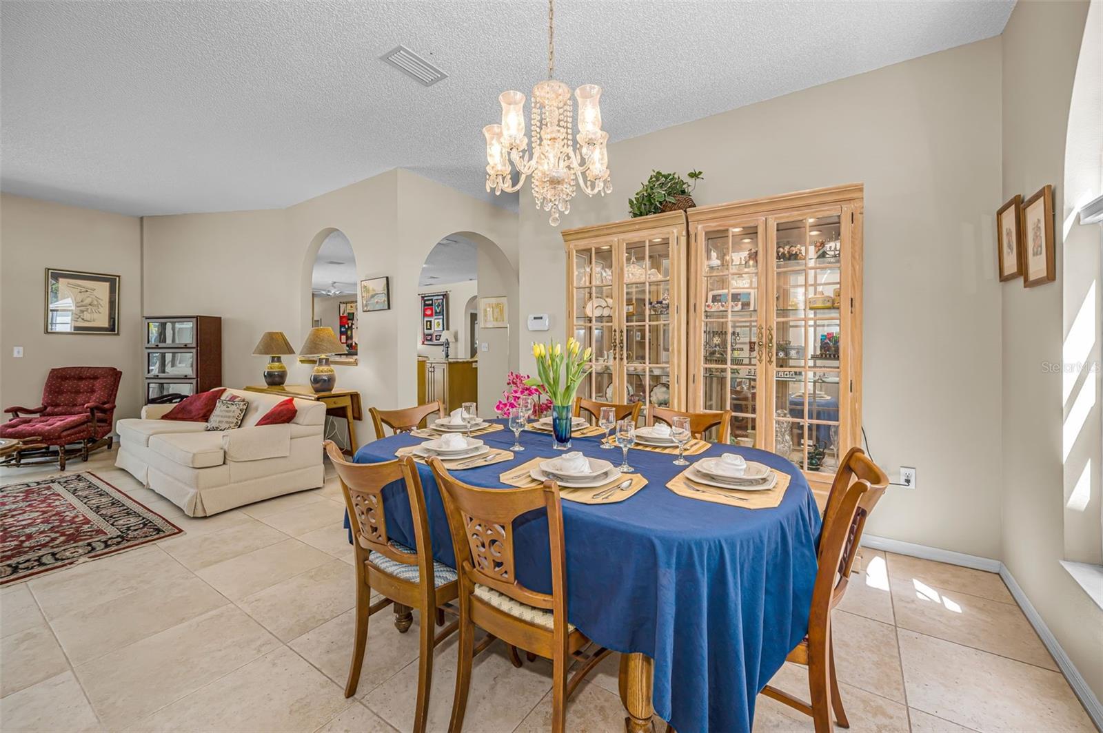 WARWICK HILLS - Residential