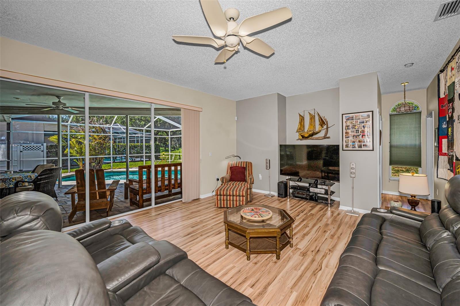 WARWICK HILLS - Residential