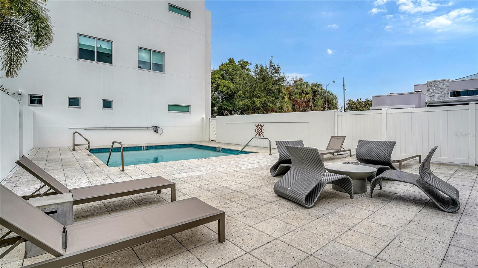 ORANGE CLUB CONDOS - Residential