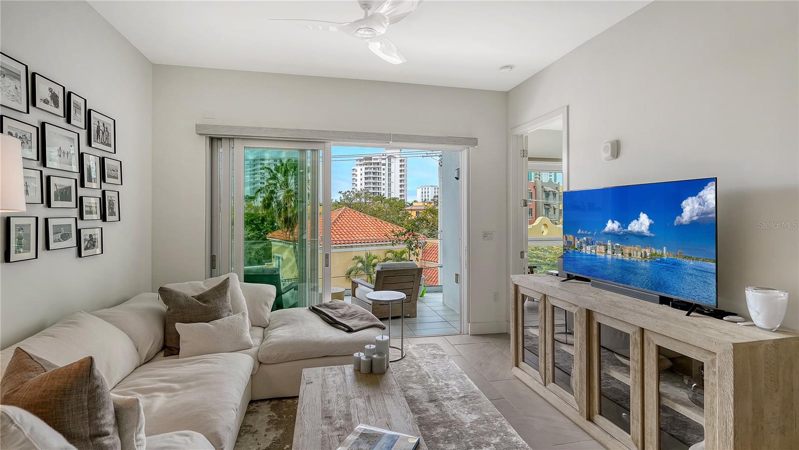 ORANGE CLUB CONDOS - Residential