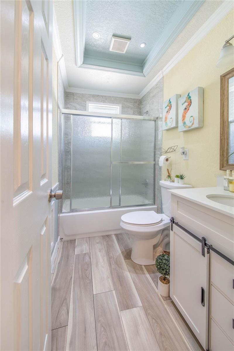 INWOOD - Residential