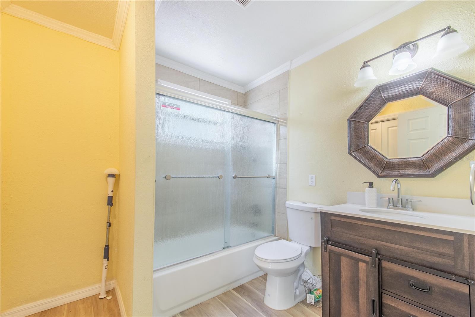 INWOOD - Residential