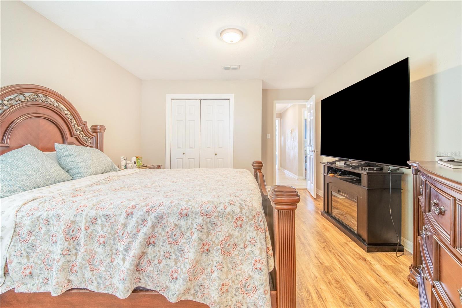 INWOOD - Residential