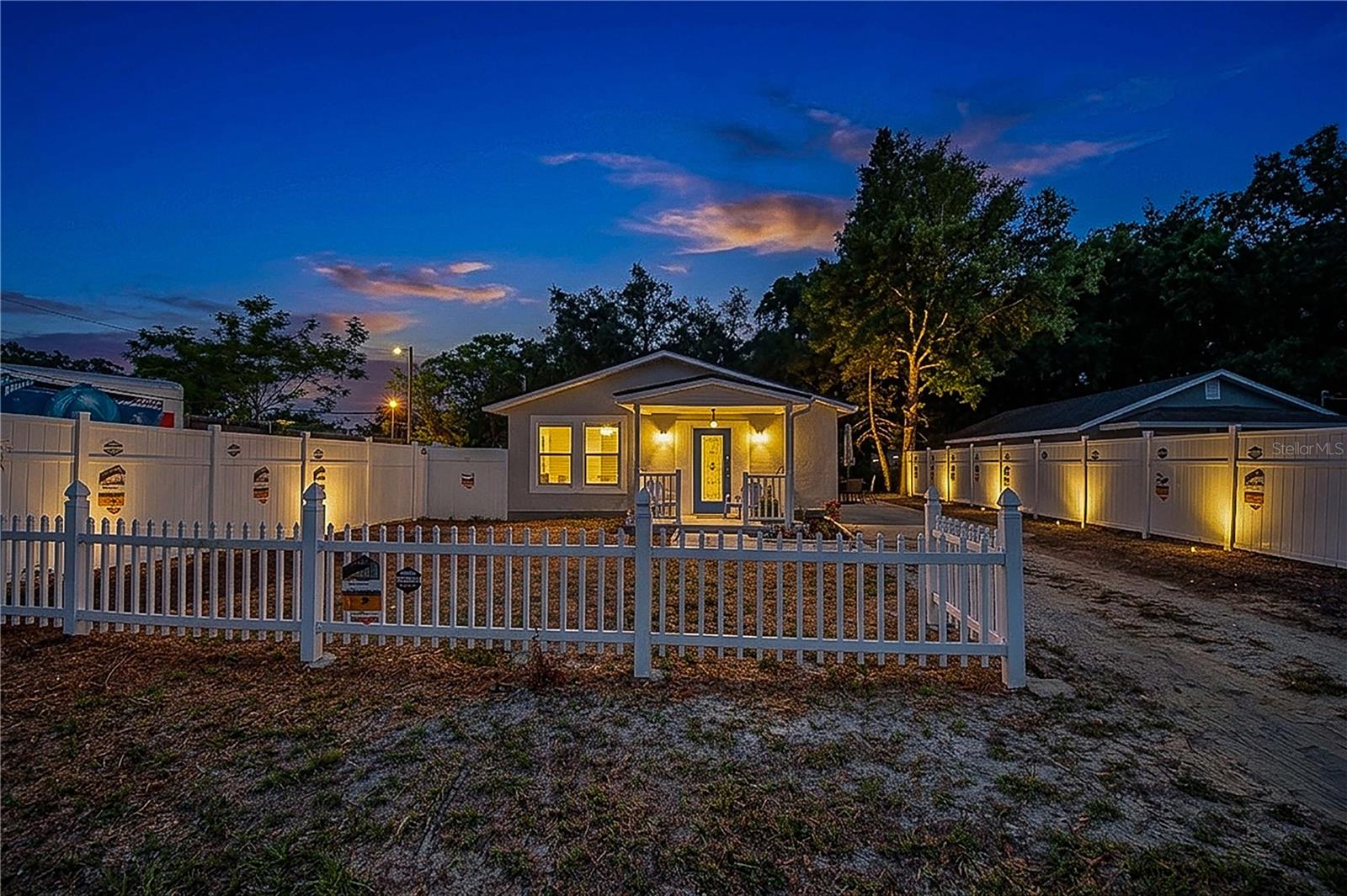 INWOOD - Residential